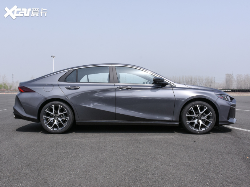 广汽乘用车2021款EMPOW55