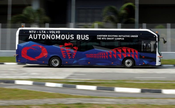 自动驾驶，沃尔沃，沃尔沃全尺寸自动驾驶巴士,世界首款全尺寸自动驾驶电动巴士