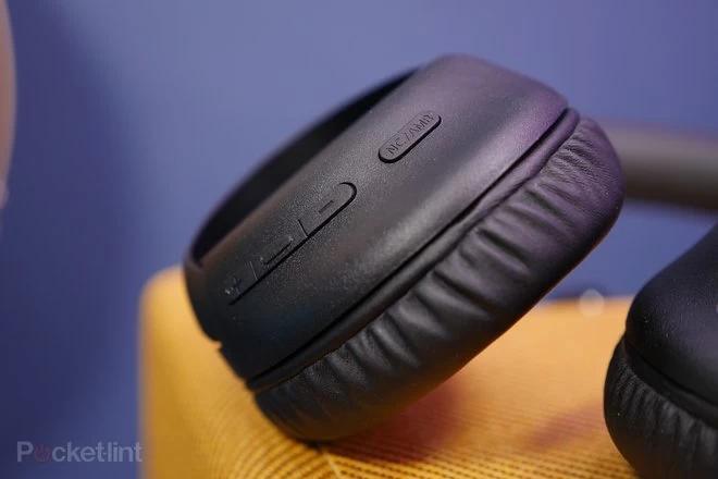 索尼WH-CH710N耳机评论：消除噪音的预算