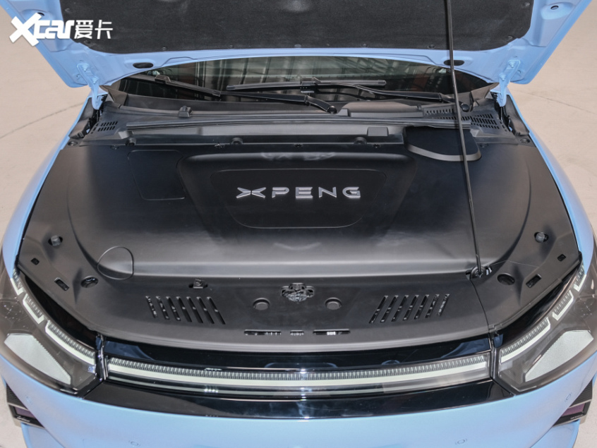 小鹏汽车2021款小鹏P5