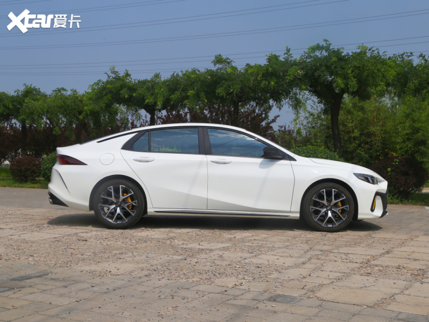 广汽乘用车2021款EMPOW55