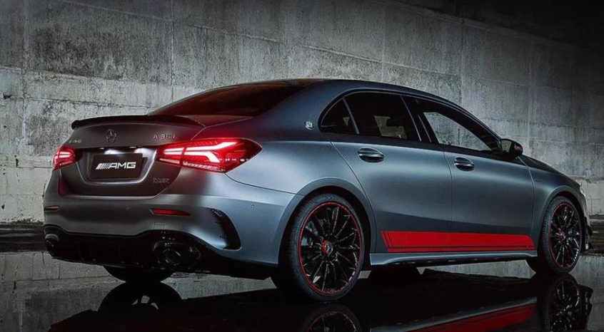 2021成都车展 AMG  A  35 L  4MATIC特别版