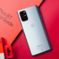 OnePlus 8T智能手机通过相机指纹和网络改进获得OxygenOS 11.0.5.6