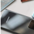 三星Galaxy A72 5G智能手机规格和渲染图