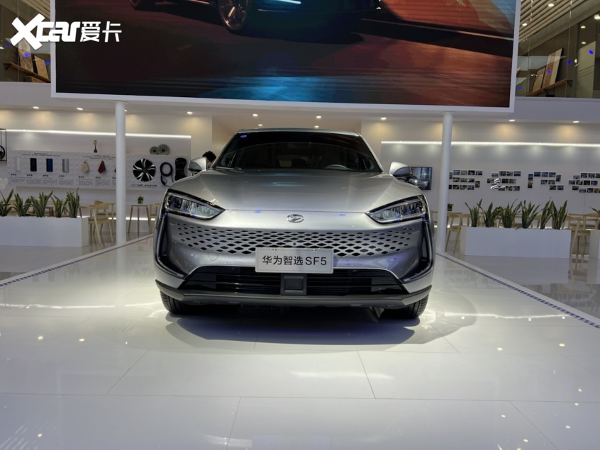 赛力斯