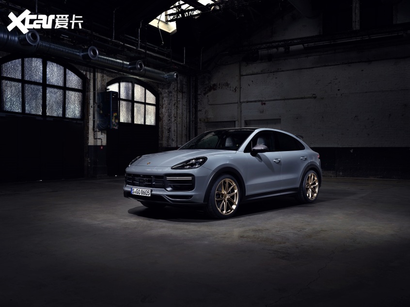 Cayenne  Turbo  GT