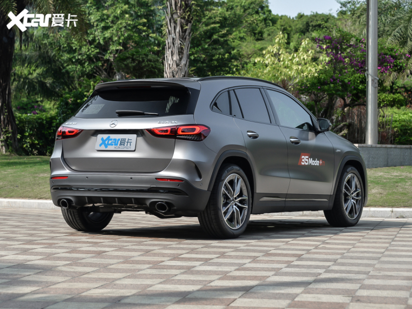 梅赛德斯-AMG2021款AMG  GLA
