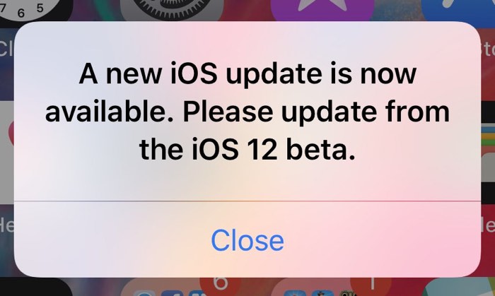 iOS  12 beta用户遭遇诡异的弹窗升级提示 每次解锁都弹的照片 - 1