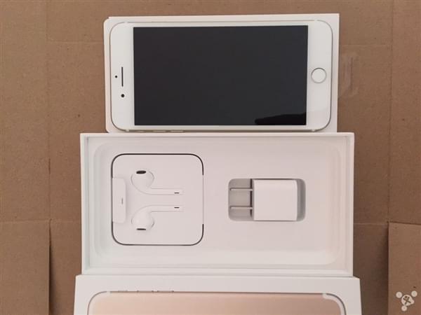 首批iPhone  7到货开箱图：玫瑰金和黑色成为主流的照片 - 7