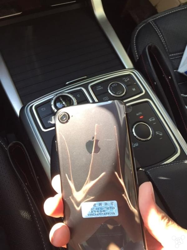 首批iPhone 7到货开箱图：玫瑰金和黑色成为主流的照片 - 30