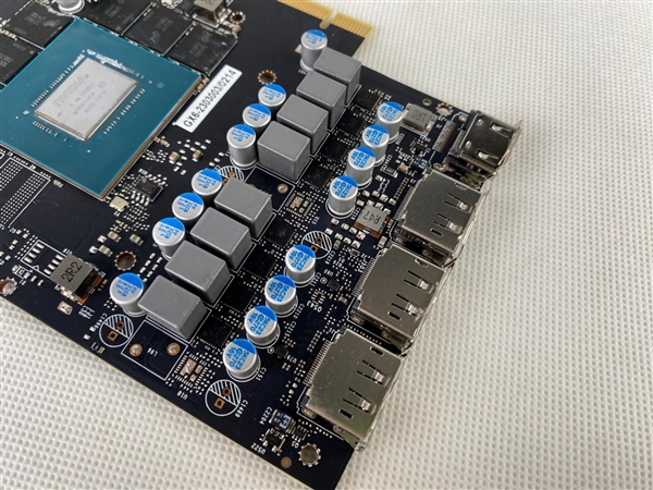 2K 100+FPS展现超凡性能！耕升 RTX 4070搭配DLSS 3实现流畅光追游戏体验