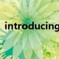 introducing themselves（introducing）